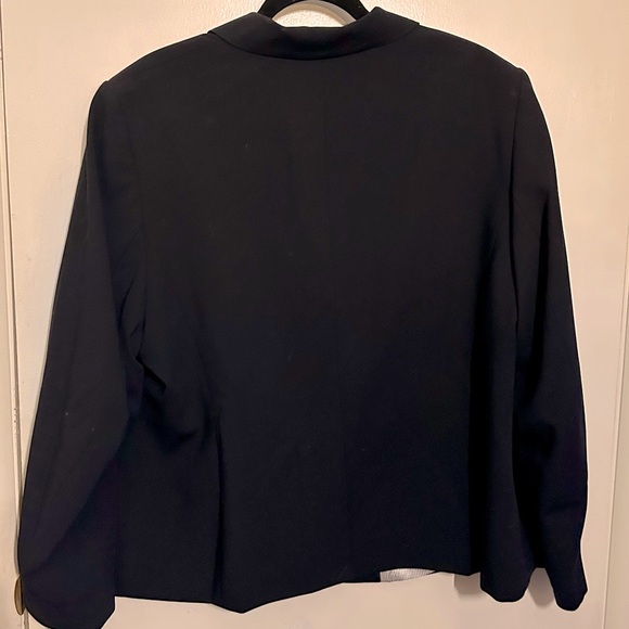 🌟NWOT CALVIN KLEIN Dark Navy Blue Blazer, Sz. 20, Silk Pinstripe Lined, 10/10 ❄️ - Picture 6 of 13